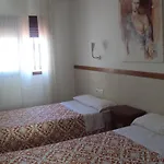Pensión Fenix 3*