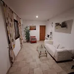 Guest house Fenix 3*